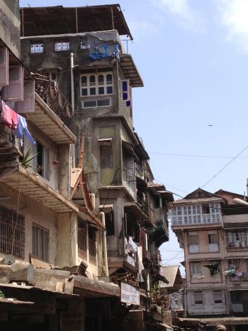 old houses in the Chor Bazaar