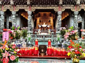 Sanhsia Tsushih Temple