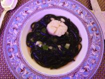 Scallop with seaweed noodles