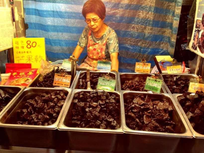 This is the largest assortment of innards I have seen for a while