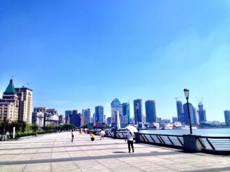 The extraordinary skyline on the BUnd