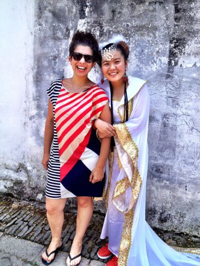 This girl had never met a foreigner before...