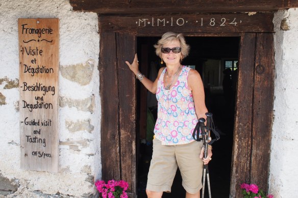 self in walking gear