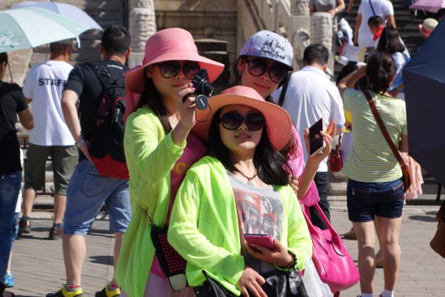 Followed these pastel ladies for a bit!