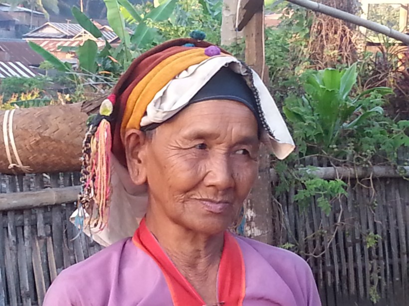Palaung woman in Pamkam village