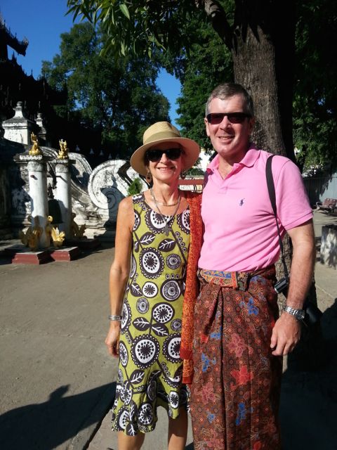 Ross had to wear a longyi to visit the pagodas