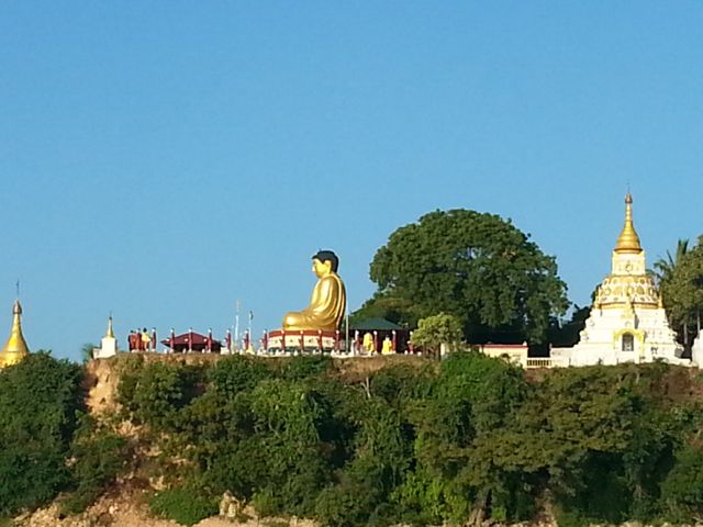 Gold Buddha at Sagain, en route