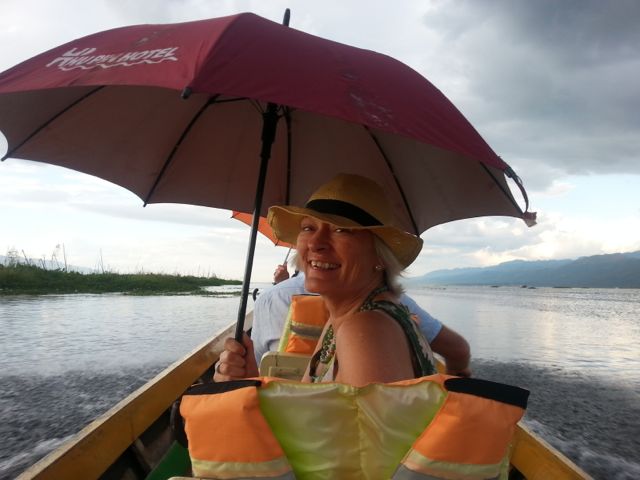 Hilary shading herself like a local