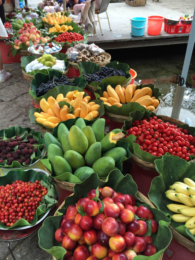 Fruit on display in Shuhe