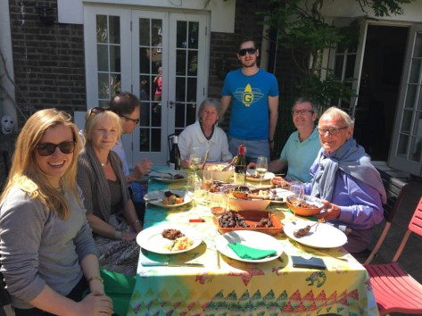 Family lunch in the garden, with Bonnie, Bill and Pat Cattell, Michael Moller, Tommy and Olivia