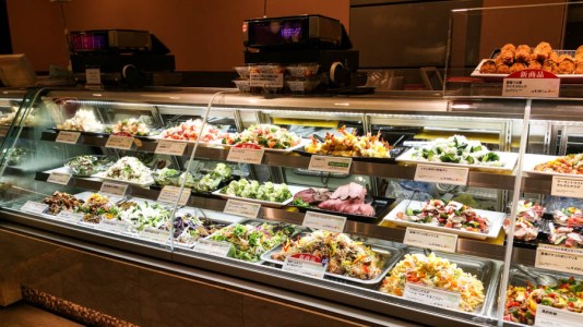 Food on display at Mitsukoshi