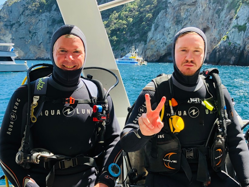 B9A31D83-84D2-4C22-868F-9191FB0DFAEA