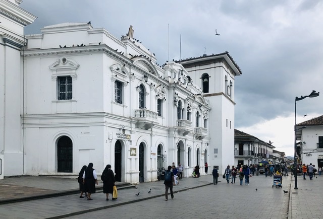 94A25DE4-C4C1-4D6B-A01E-9251E0FB686E